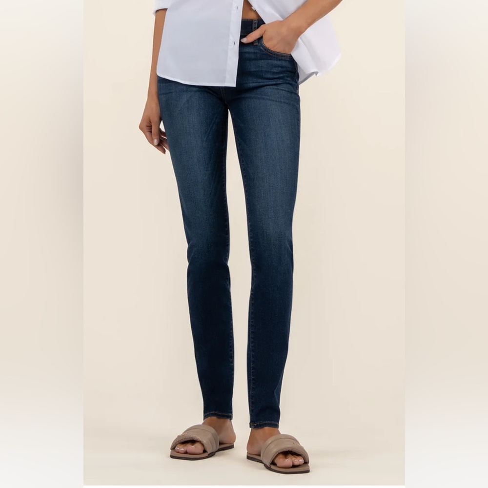 Kut From The Kloth Diana Mid Rise relaxed fit skinny Jeans, Size 12, 31” inseam